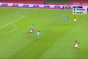 青島海牛2-0領(lǐng)先深圳新鵬城！康瓜點射破門建功