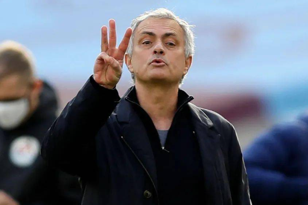 穆里尼奧的執(zhí)教風(fēng)格過(guò)時(shí)了嗎？